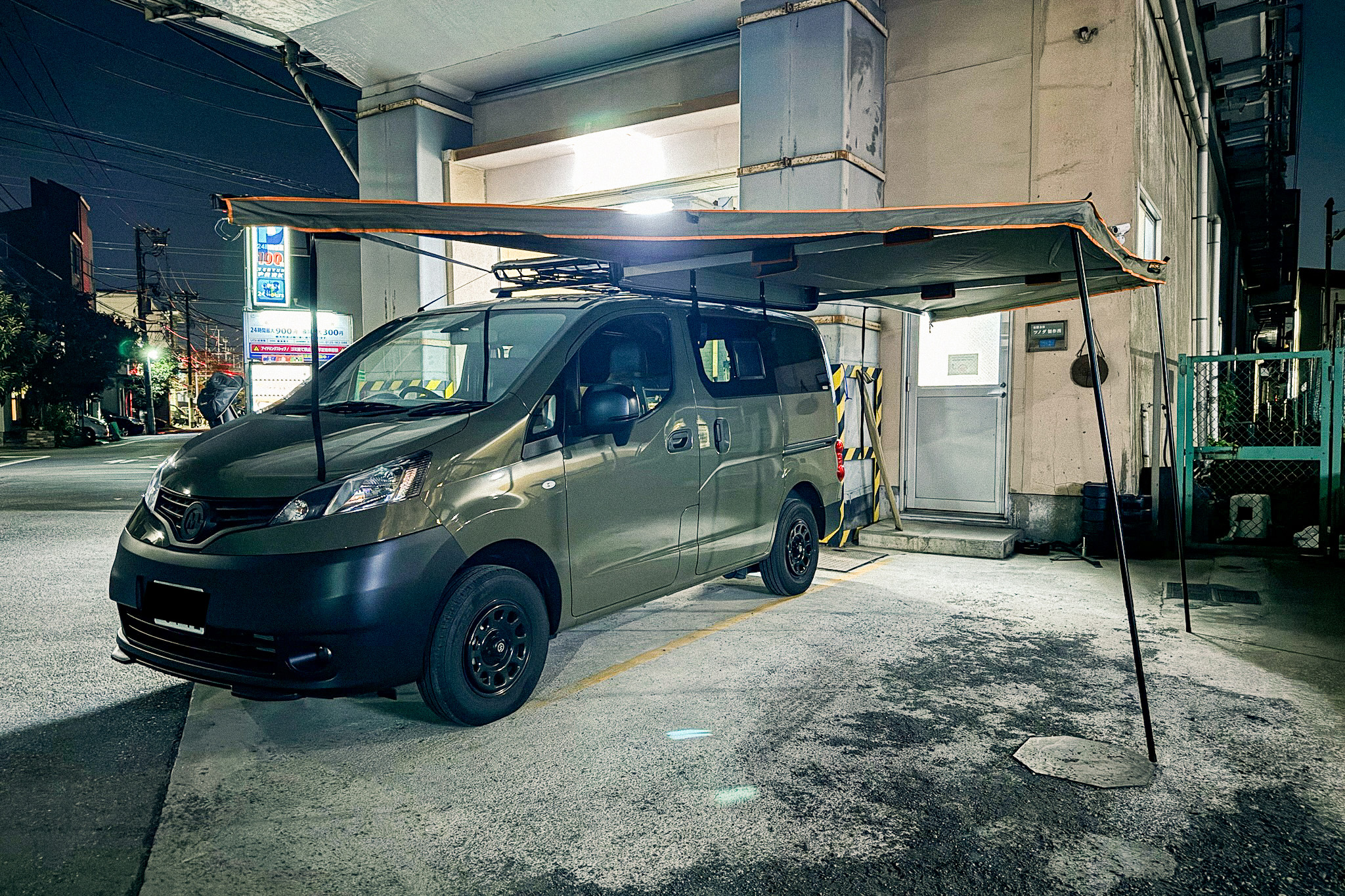 NV200 サイドオーニング