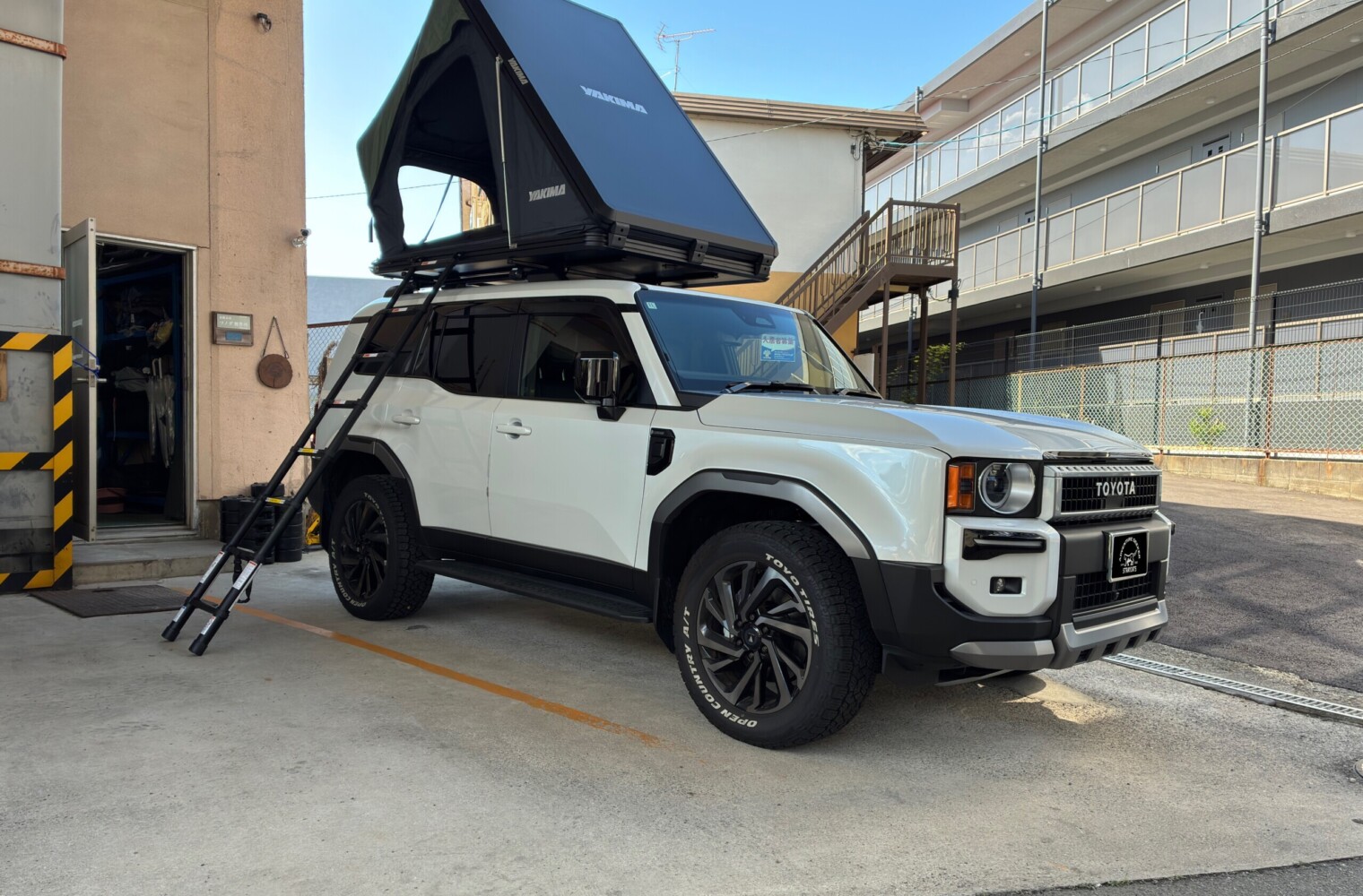 ランクル250にYAKIMAのルーフテントを取り付けました！