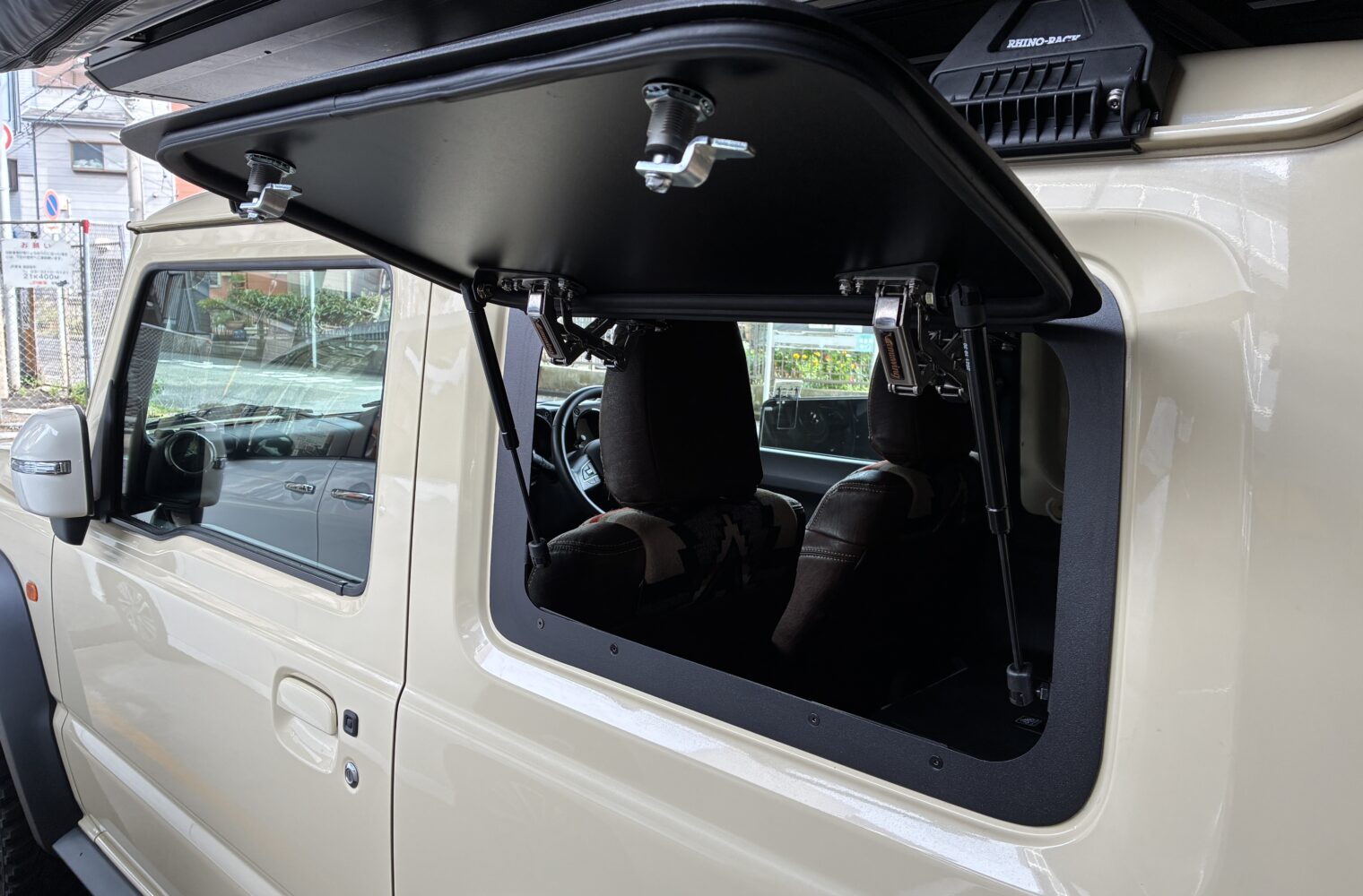 Emuwingガルウィングウインドウを取り付けました！