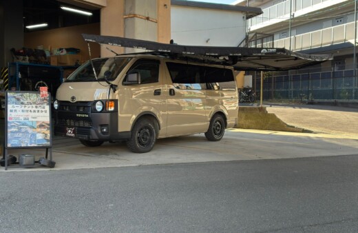 ハイエースにTRAP OVERLAND サイドオーニングを取り付け!