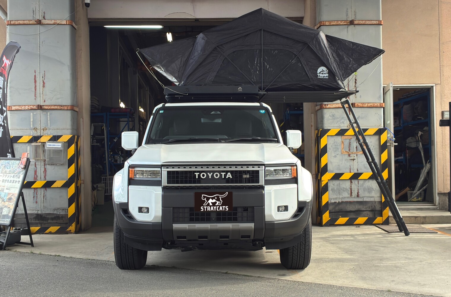 ランクル250にTRAP OVERLAND ルーフテントを取り付け!