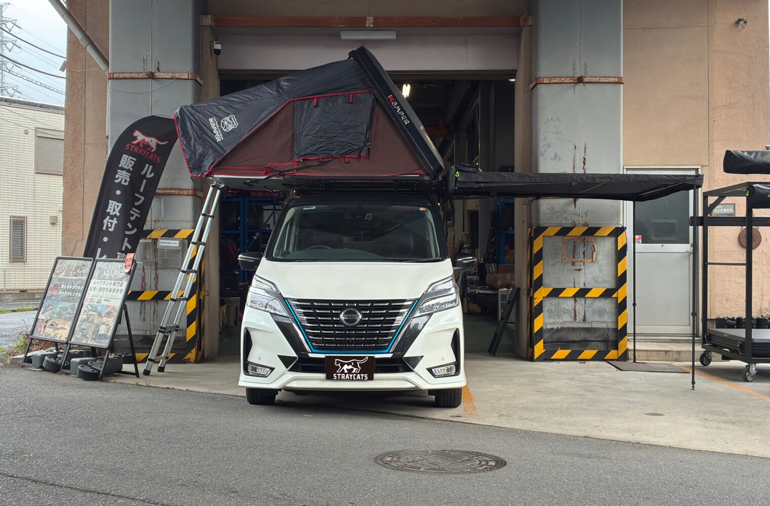 日産セレナにルーフテント、サイドオーニングを取り付け！